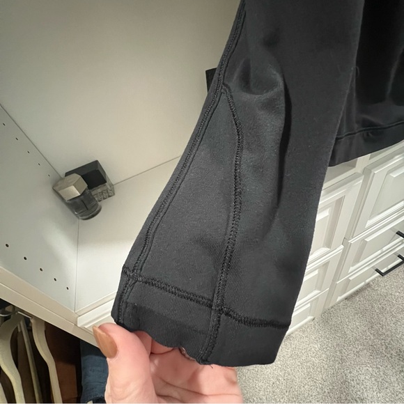 {Lululemon Athletica} Black Funnel Neck Jacket - Picture 5 of 11